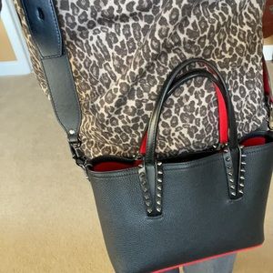 Beautiful mini cabata handbag… used twice